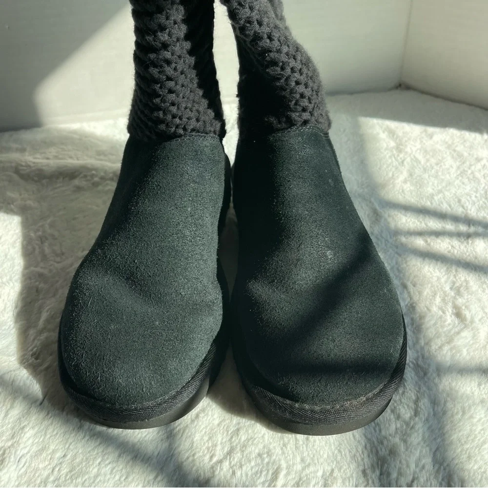 UGG Black Knit and Suede Winter Boots Women Size 5